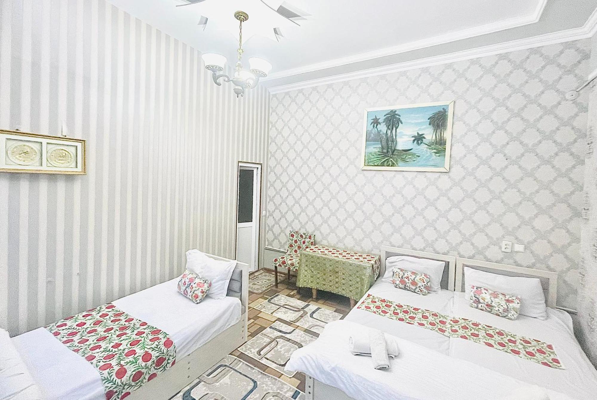 Hotel Madina-Mehribon à Boukhara Extérieur photo