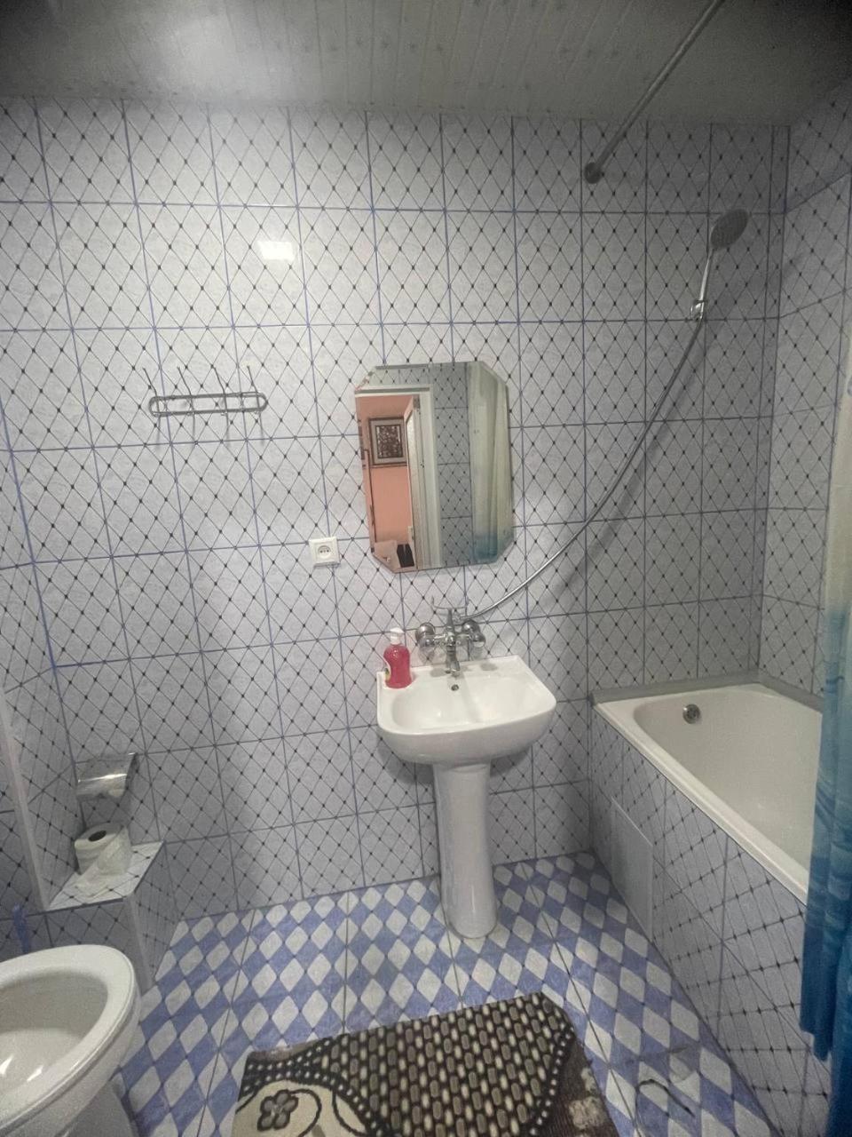 Hotel Madina-Mehribon à Boukhara Chambre photo