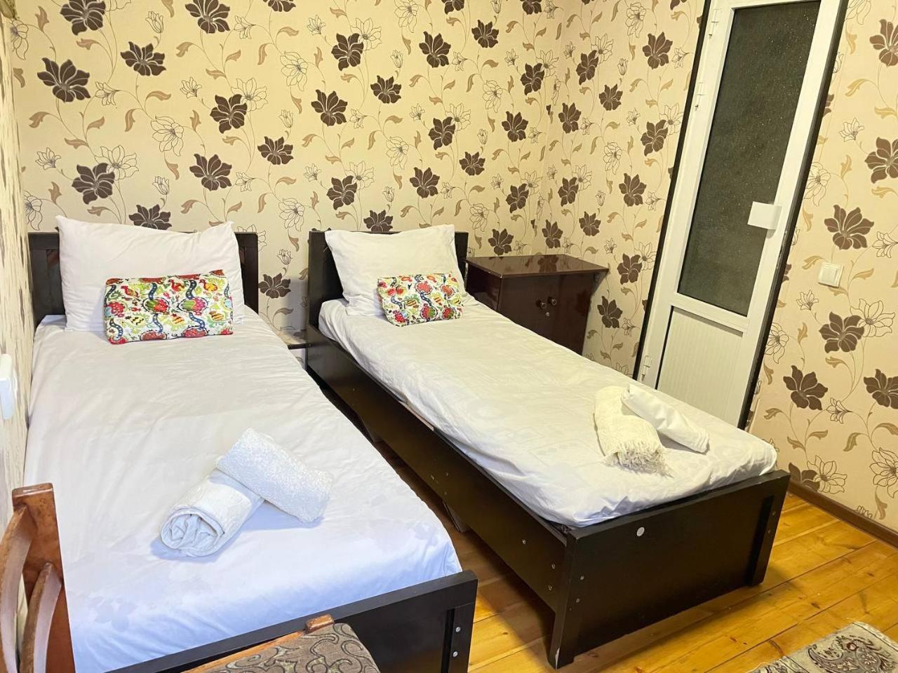 Hotel Madina-Mehribon à Boukhara Chambre photo
